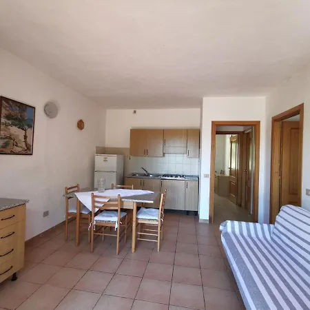 Aparthotel Domenique 3*